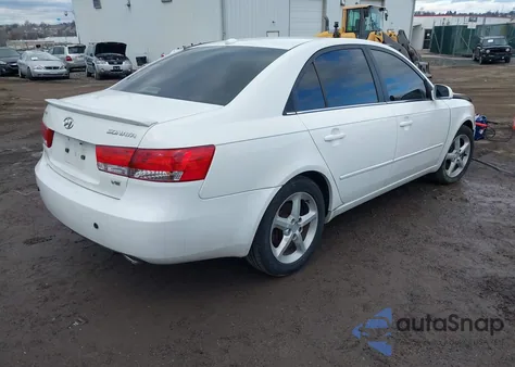 2008 Hyundai Sonata Limited V6/Se V6 z USA, uszkodzony, nr VIN 5NPEU46F48H343373